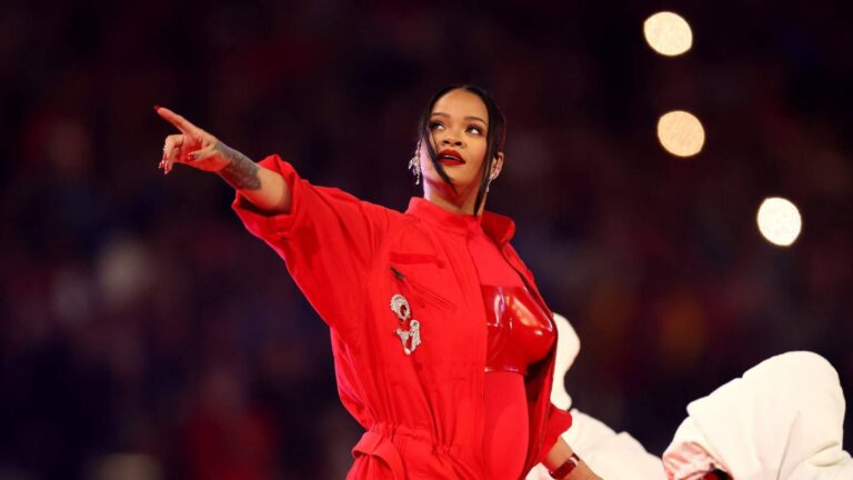 A suposta turne mundial de Rihanna nao esta acontecendo