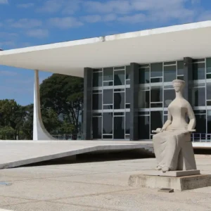 STF retoma sessões e deve se manifestar sobre sanções dos EUA a Moraes