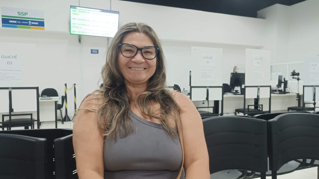 Ceac do Parque Shopping facilita a vida do aracajuano nesse início de ano 3 Ana Lúcia buscou o serviço do Ceac do Parque Shopping por indicação da própria família