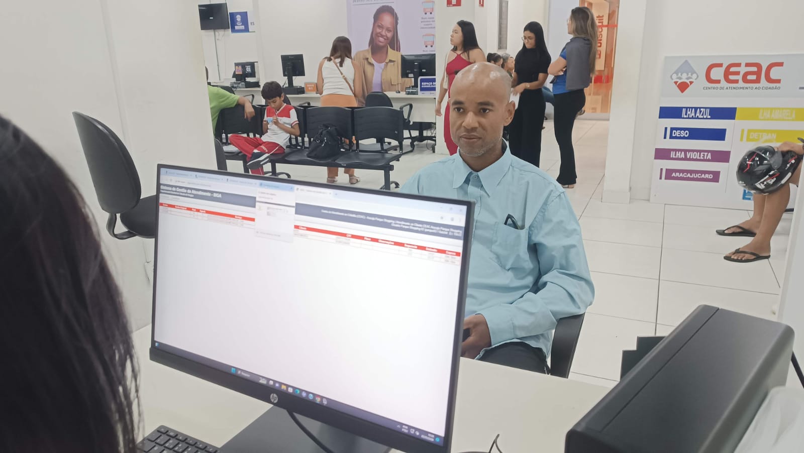 Ceac do Parque Shopping facilita a vida do aracajuano nesse início de ano 2 Lucas Santos procurou o Ceac do Parque Shopping para fazer a biometria da CNH