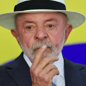 pzzb5660.jpg