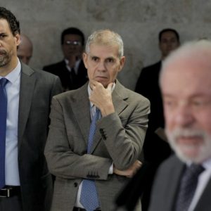 pl aciona tse contra propaganda milion ria de lula que super 20260625