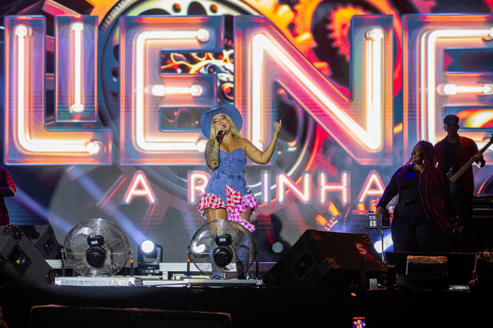 Liene Show, Taty Girl e Mariana Fagundes fecham 'Quinta Delas' no Arraiá do Povo 2026 2 tmpmqj ab4p