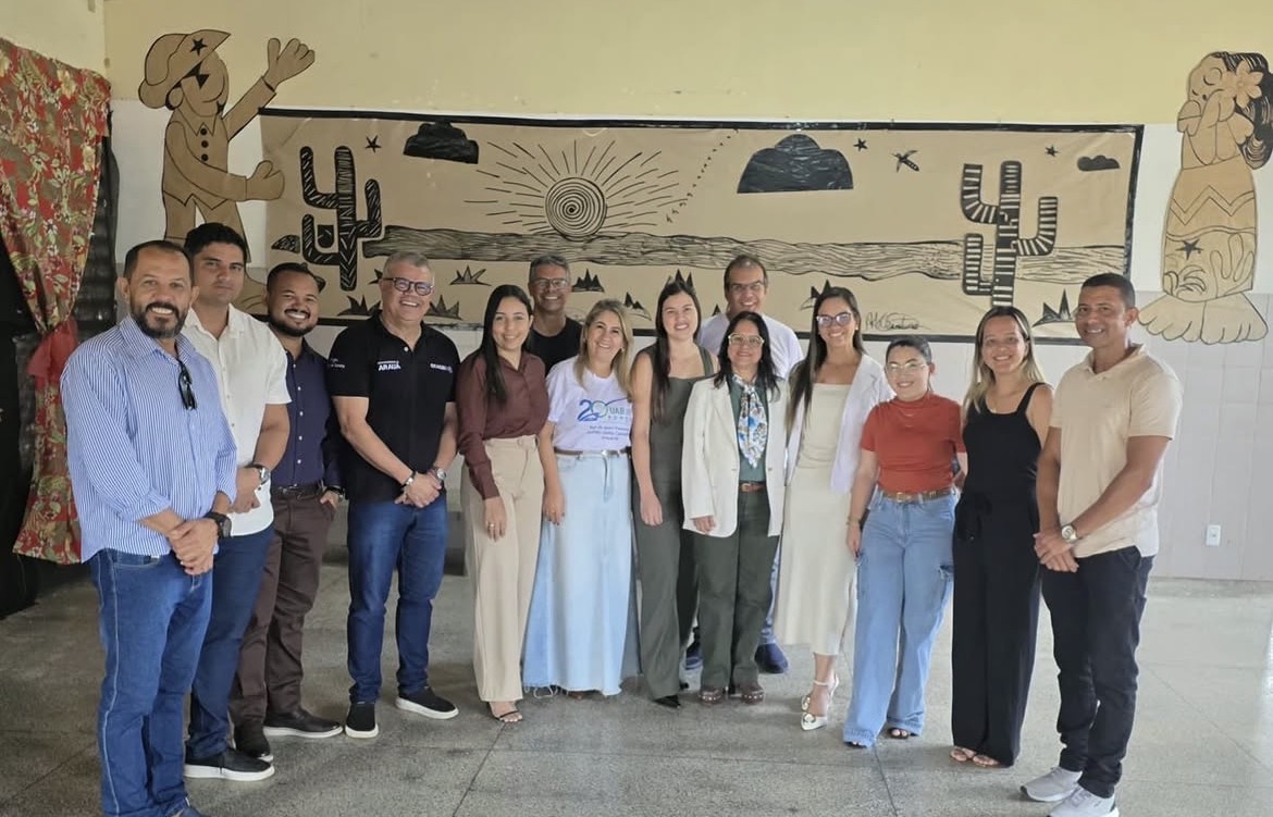 arau capacita 25 servidores pela ufs e apresenta propostas p 20260714