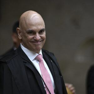 moraes barra visitas de fl vio ao pai por carta que apoia ca 20260713