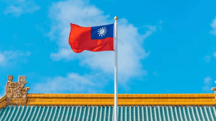 Taiwan reactiva ensino anticomunista nas forças armadas contra avanço de Pequim
