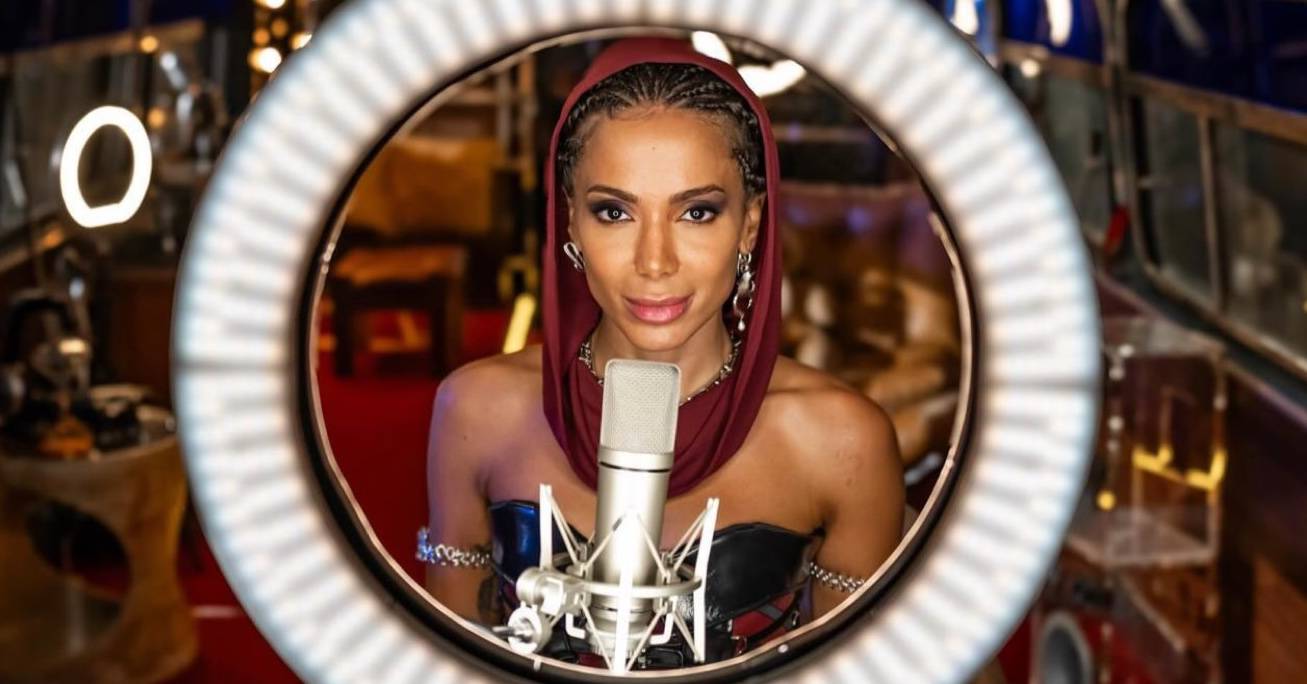 Cover de Anitta 1