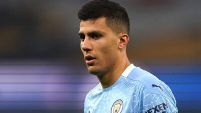 Barcelona oferece R$ 422 milhões por Rodri e pressiona Manchester City