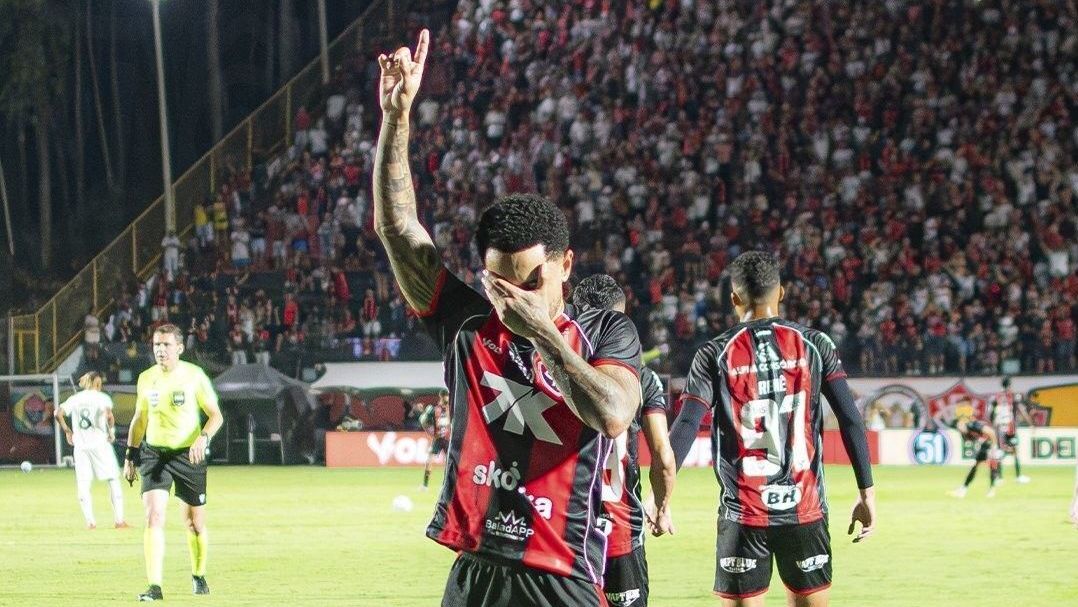 Cruzeiro abre vantagem sobre o Corinthians com gol de Bruno Rodrigues
