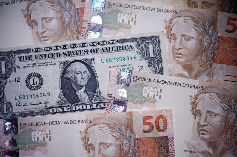 Estrangeiros retiram R$ 18,1 bi da Bolsa e elevam alerta para 2027