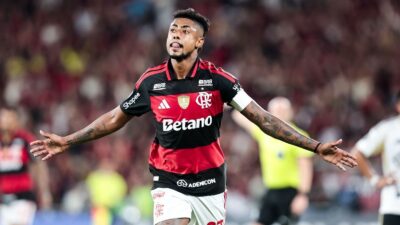 Flamengo atrasa resposta e Pulgar pode abrir negociação com o exterior
