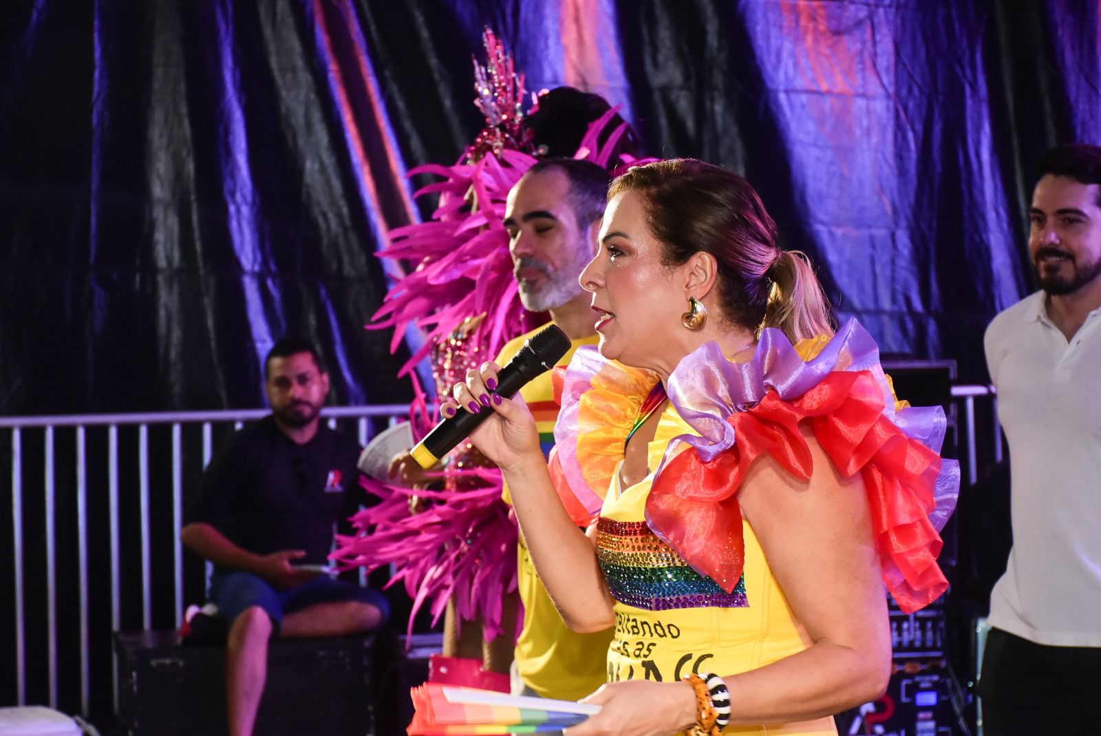 Presidente do TJSE reafirma compromisso do Judiciário com igualdade e dignidade 4 Desembargadora Iolanda Guimarães, presidente do TJSE, durante evento na Orla da Atalaia, em Aracaju