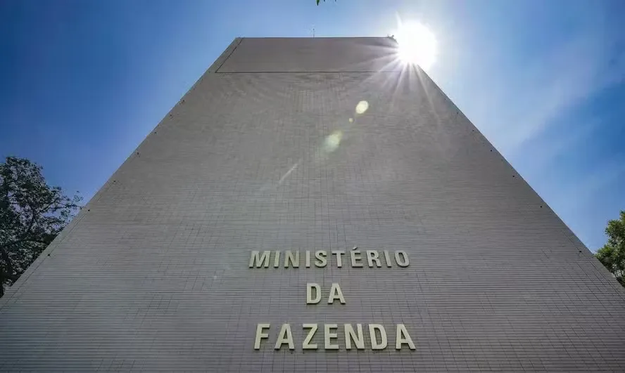 Governo soma R$ 149 bi em despesas financeiras no 1º semestre