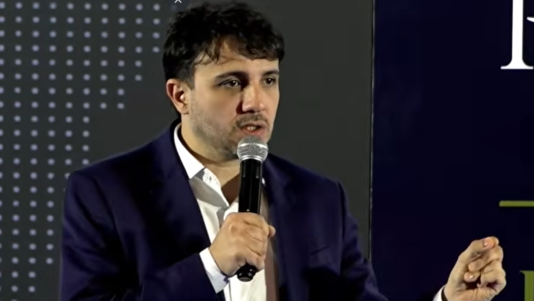 MPF cobra R$ 500 mil de Renan Santos e MBL por vídeos sobre indígenas