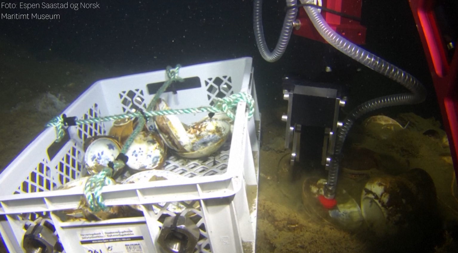 Pescadores descobrem naufrágio romano com centenas de ânforas na Sicília