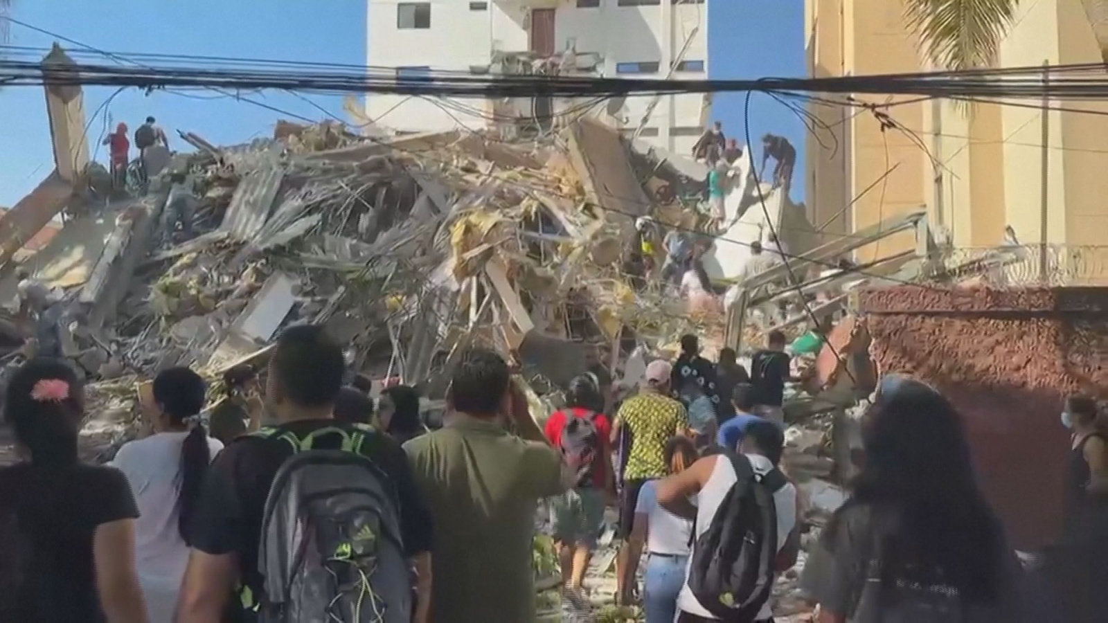 Terremoto de 7,4 atinge a Colômbia e deixa cidades em alerta